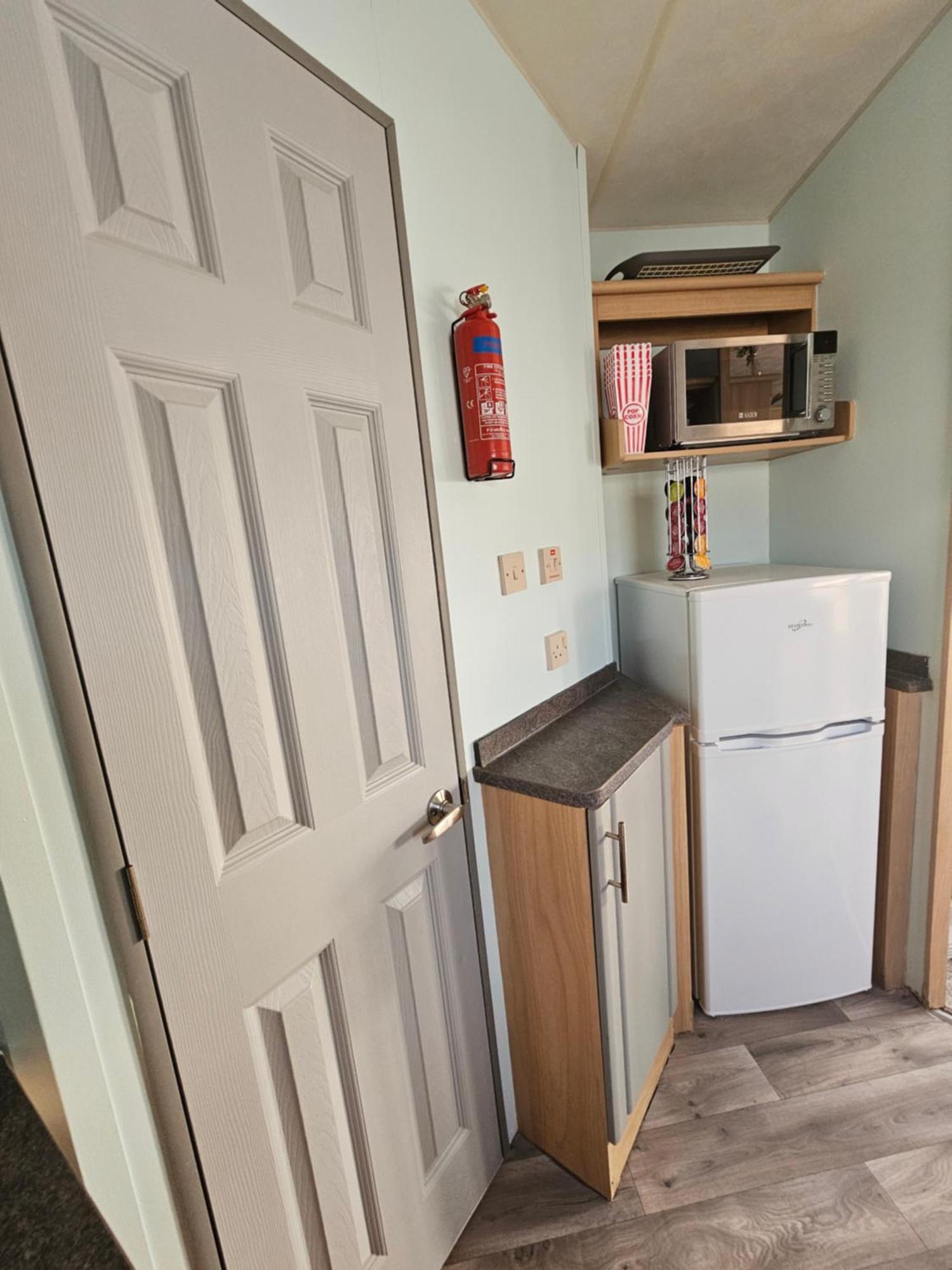 Inviting 3-bed Caravan In